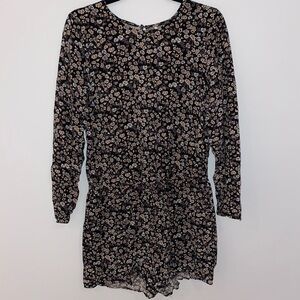 𝅺FREE People Floral Romper with Long Sleeves and Pockets Size M